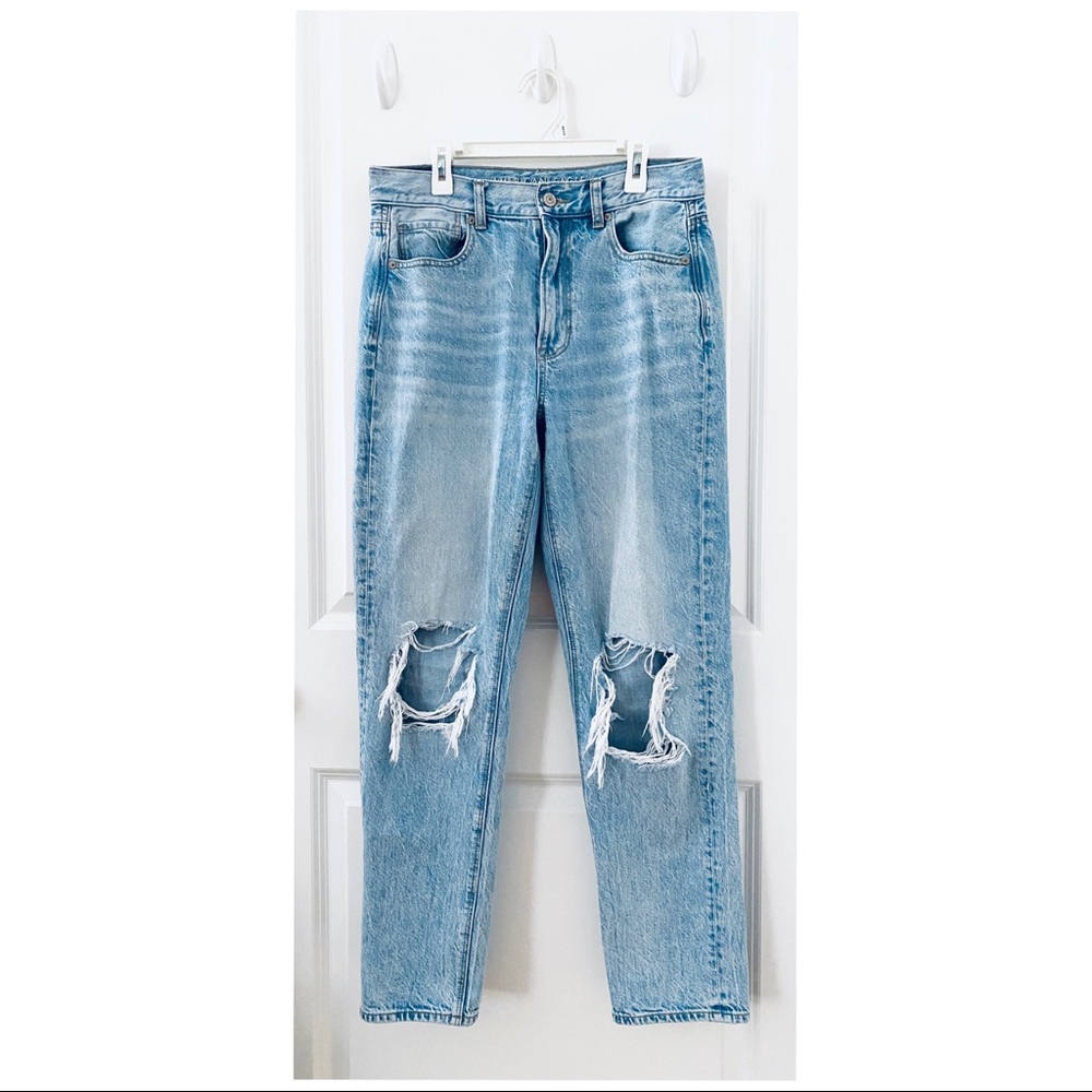 American Eagle Mom Jeans